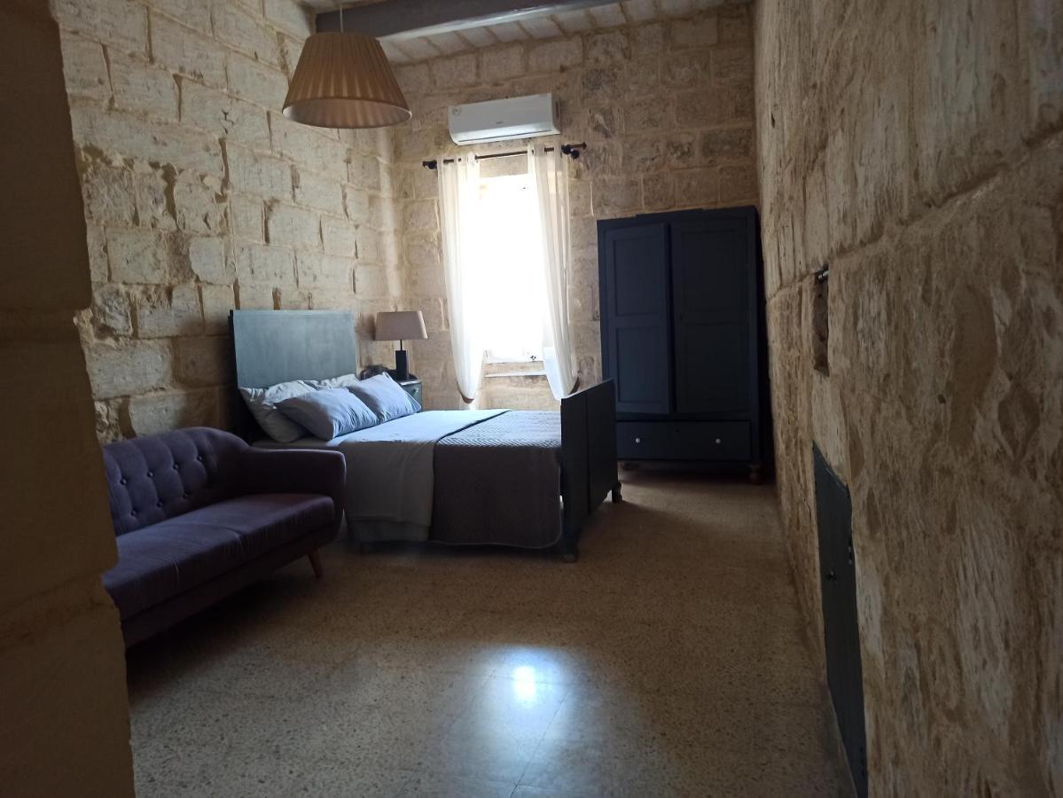 Beautiful 1-Bed Apartment In Hal Qormi Exteriör bild